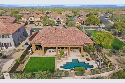 3845 E Tracker Trail, Phoenix, AZ 85050 - Photo 1