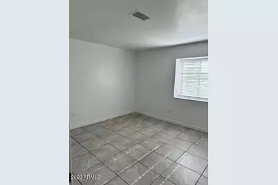 5318 W Turney Avenue #1, Phoenix, AZ 85031 - Photo 8