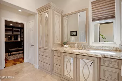 9236 N 52nd Place, Paradise Valley, AZ 85253 - Photo 18