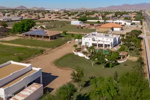 24313 W Grove St, Buckeye, AZ 85326 - Photo 4