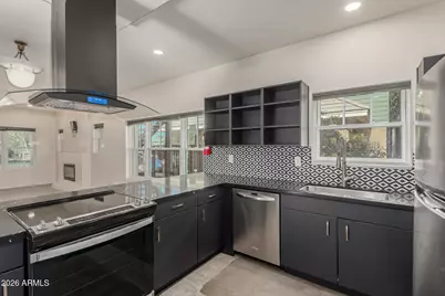 125 N 11th Avenue #A, Phoenix, AZ 85007 - Photo 16