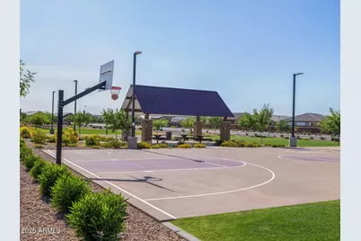 32998 N Vineyard Avenue, San Tan Valley, AZ 85143 - Photo 46