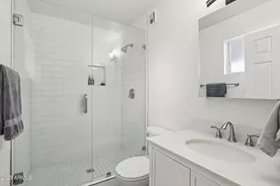 5119 E Shaw Butte Dr, Scottsdale, AZ 85254 - Photo 20