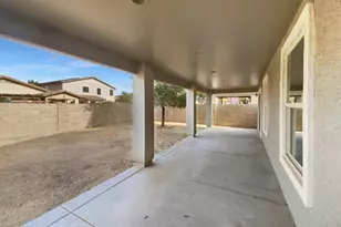 946 E Leslie Ave, San Tan Valley, AZ 85140 - Photo 18