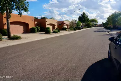 18809 N 45th Place, Phoenix, AZ 85050 - Photo 2