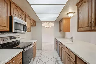 4531 W Greenway Rd, Glendale, AZ 85306 - Photo 8