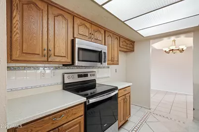 4531 W Greenway Road, Glendale, AZ 85306 - Photo 6