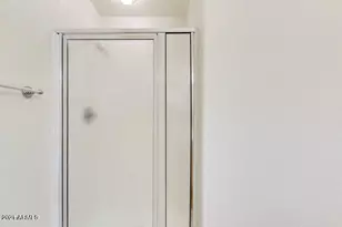 2929 W Yorkshire Dr, Phoenix, AZ 85027 - Photo 8