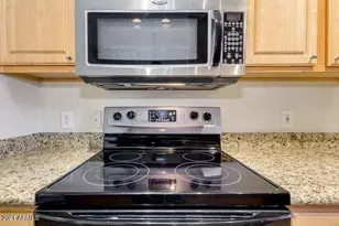 2929 W Yorkshire Dr, Phoenix, AZ 85027 - Photo 12