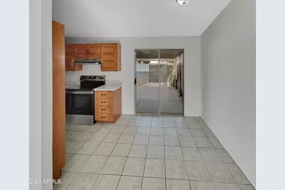 3646 N 69th Avenue #36, Phoenix, AZ 85033 - Photo 10