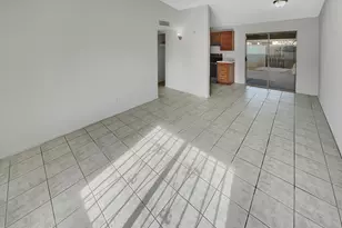 3646 N 69th Ave, Phoenix, AZ 85033 - Photo 8