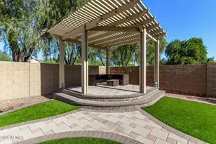 28273 N Welton Pl, San Tan Valley, AZ 85143 - Photo 18