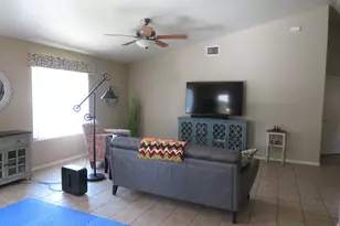 977 Montrose Ave, Sierra Vista, AZ 85635 - Photo 8
