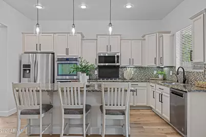 10614 E Lincoln Avenue, Mesa, AZ 85212 - Photo 2