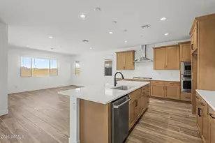 13784 W Morning Vista Dr, Peoria, AZ 85383 - Photo 2