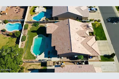 7150 W Dreyfus Drive, Peoria, AZ 85381 - Photo 50