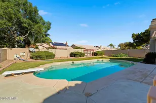 7150 W Dreyfus Dr, Peoria, AZ 85381 - Photo 38