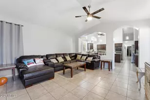 7150 W Dreyfus Dr, Peoria, AZ 85381 - Photo 20