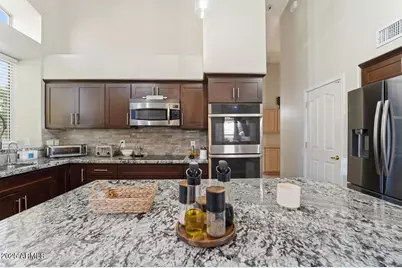 7150 W Dreyfus Drive, Peoria, AZ 85381 - Photo 14