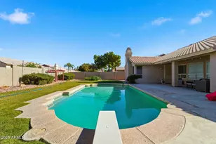 7150 W Dreyfus Dr, Peoria, AZ 85381 - Photo 36