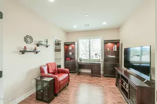 2631 E Francisco Dr, Casa Grande, AZ 85194 - Photo 8