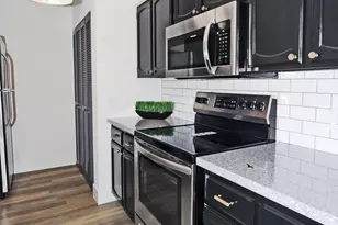 7494 E Earll Dr, Scottsdale, AZ 85251 - Photo 10