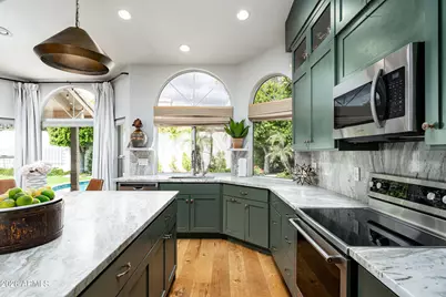 9378 E Topeka Drive, Scottsdale, AZ 85255 - Photo 4