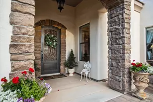 619 N Sun Rd, Apache Junction, AZ 85119 - Photo 4