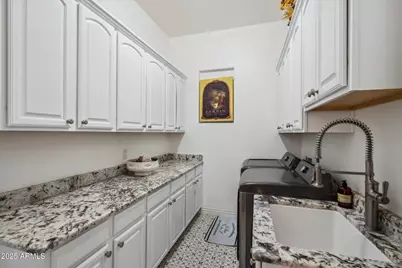 619 N Sun Road, Apache Junction, AZ 85119 - Photo 48