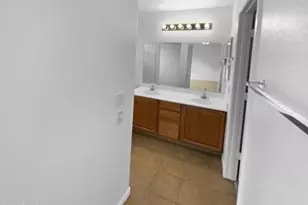 12813 N 140th Dr, Surprise, AZ 85379 - Photo 14