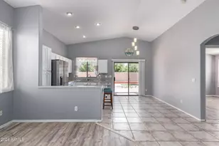 4333 S Rim Ct, Gilbert, AZ 85297 - Photo 8