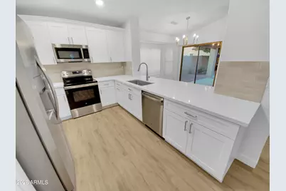 16844 W Statler Street, Surprise, AZ 85388 - Photo 2