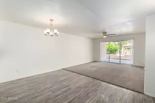 11048 N 28th Dr, Phoenix, AZ 85029 - Photo 1