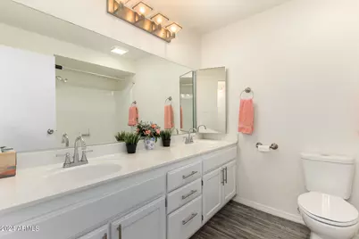 11048 N 28th Drive #145, Phoenix, AZ 85029 - Photo 12