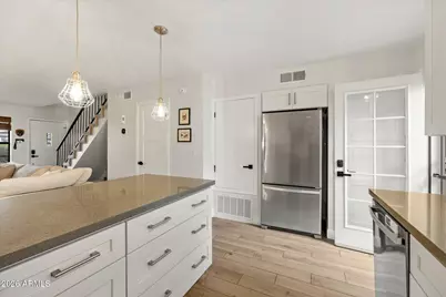 5704 E Aire Libre Avenue #1121, Scottsdale, AZ 85254 - Photo 12