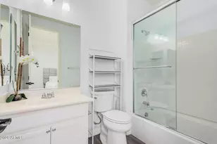 836 E Gary Ln, Phoenix, AZ 85042 - Photo 22
