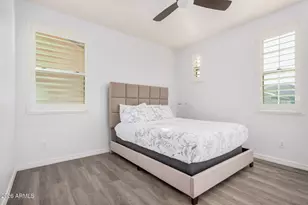 836 E Gary Ln, Phoenix, AZ 85042 - Photo 20