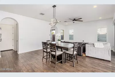 836 E Gary Lane, Phoenix, AZ 85042 - Photo 6