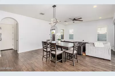 836 E Gary Lane, Phoenix, AZ 85042 - Photo 6