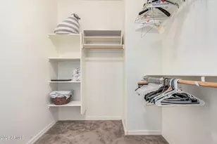 836 E Gary Ln, Phoenix, AZ 85042 - Photo 18