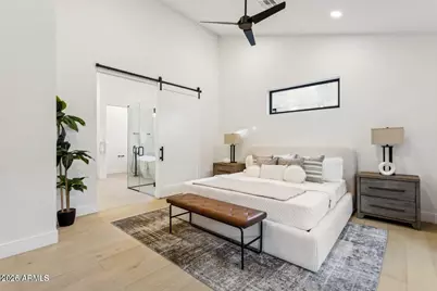 6323 N 10th Drive, Phoenix, AZ 85013 - Photo 18