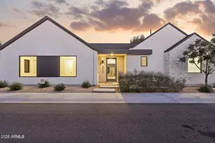 6323 N 10th Dr, Phoenix, AZ 85013 - Photo 2