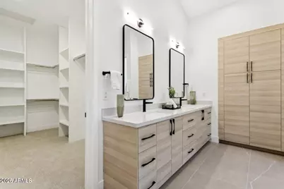 6323 N 10th Drive, Phoenix, AZ 85013 - Photo 20