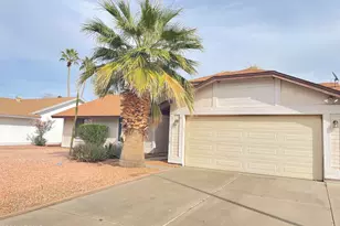 1609 N Longmore St, Chandler, AZ 85224 - Photo 4