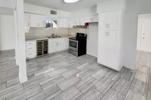 6020 W Medlock Dr, Glendale, AZ 85301 - Photo 2