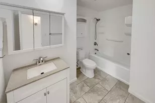 6020 W Medlock Dr, Glendale, AZ 85301 - Photo 16