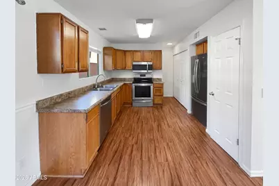 19002 N 14th Place, Phoenix, AZ 85024 - Photo 2