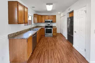 19002 N 14th Pl, Phoenix, AZ 85024 - Photo 2