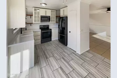 3822 N 106th Drive, Avondale, AZ 85392 - Photo 8