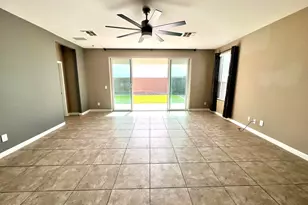 8407 W Springfield Wy, Florence, AZ 85132 - Photo 14